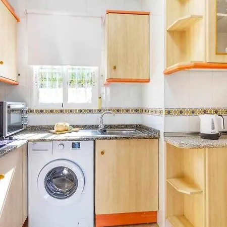 Groundfloor Pink Torrevista - Winter By The Sea アパート トレビエハ