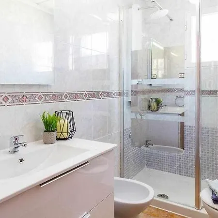 Groundfloor Pink Torrevista - Winter By The Sea * トレビエハ