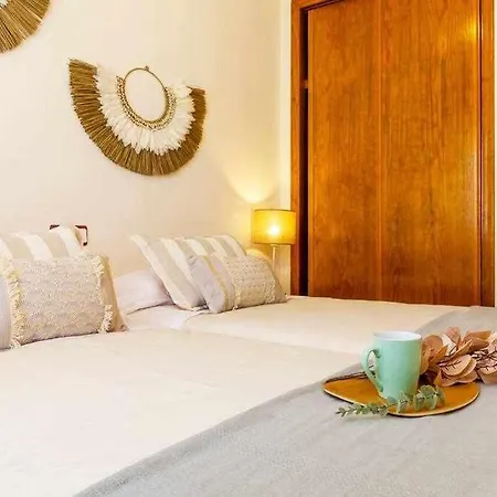 Groundfloor Pink Torrevista - Winter By The Sea