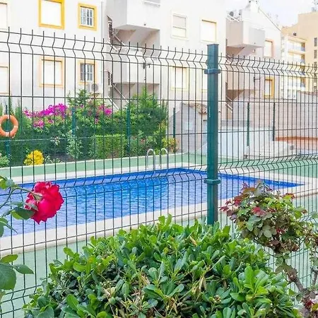 Groundfloor Pink Torrevista - Winter By The Sea