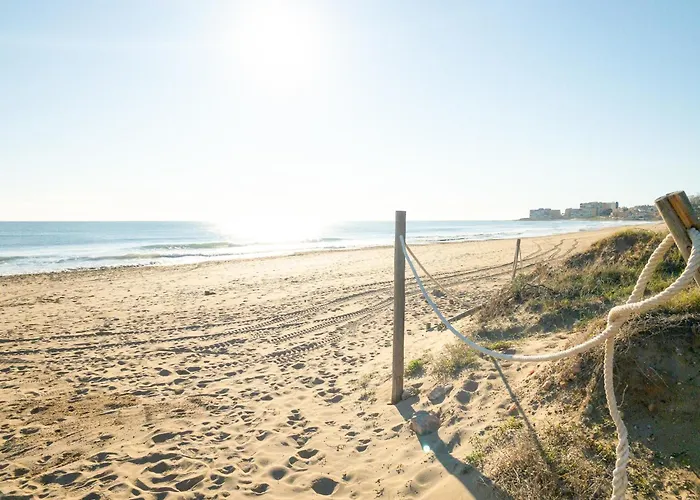 Groundfloor Pink Torrevista