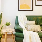 Groundfloor Pink Torrevista Apartament *